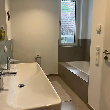 Luxuswohnung In Mit Fantastischem Blick * كارلسروه